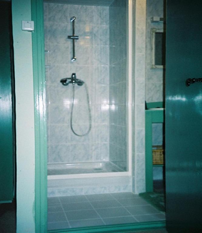 Bed and Breakfast Aux Sources De L'Yonne Glux-en-Glenne Zimmer foto